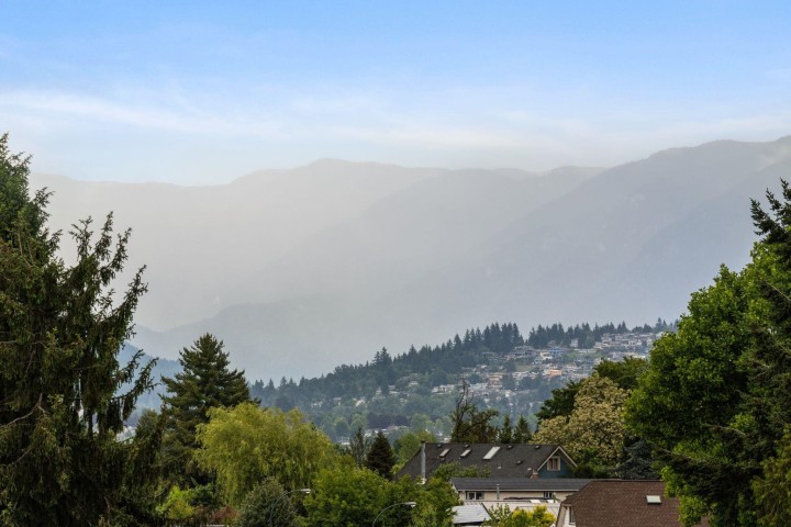 Photo 28 at 608 - 2435 Kingsway, Collingwood VE, Vancouver East