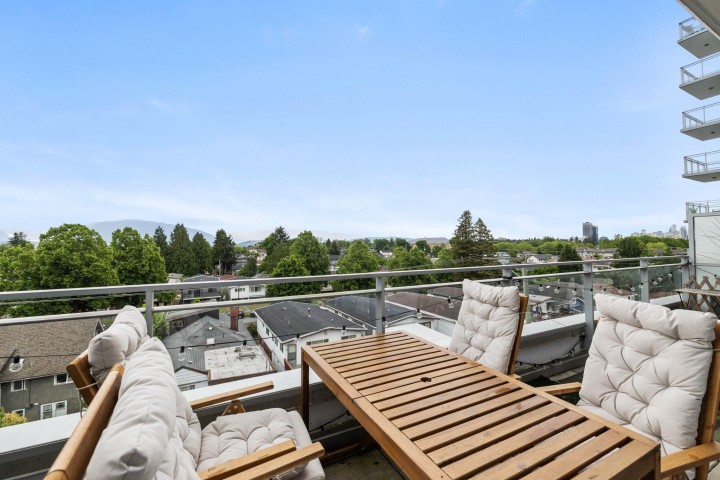 Photo 25 at 608 - 2435 Kingsway, Collingwood VE, Vancouver East