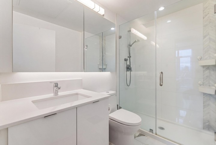 Photo 21 at 608 - 2435 Kingsway, Collingwood VE, Vancouver East