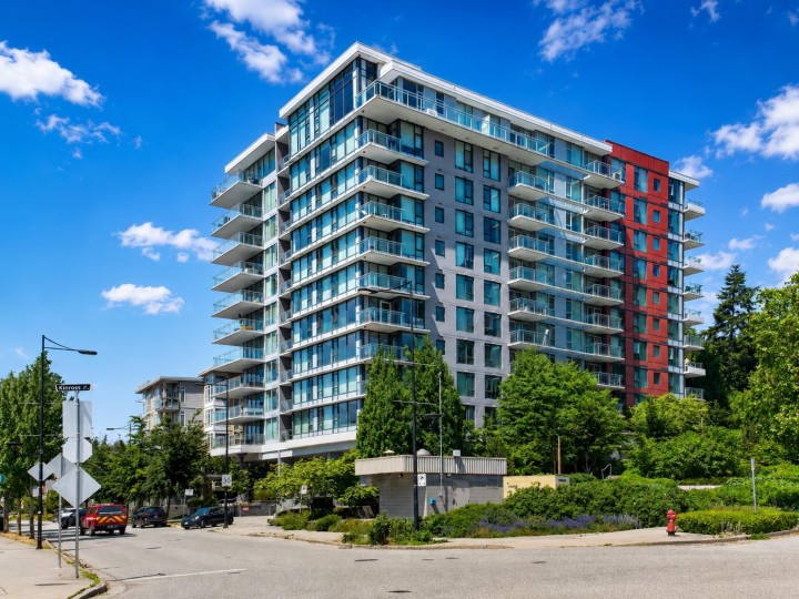 Photo 2 at 305 - 3281 E Kent Avenue North, South Marine, Vancouver East