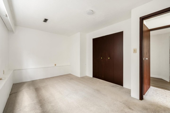 Photo 3 at 2539 E 34th Avenue, Collingwood VE, Vancouver East