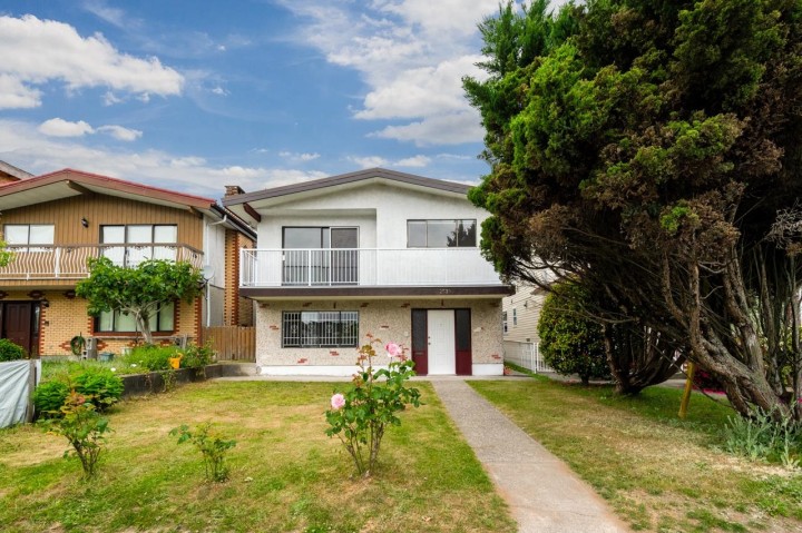 Photo 28 at 2539 E 34th Avenue, Collingwood VE, Vancouver East