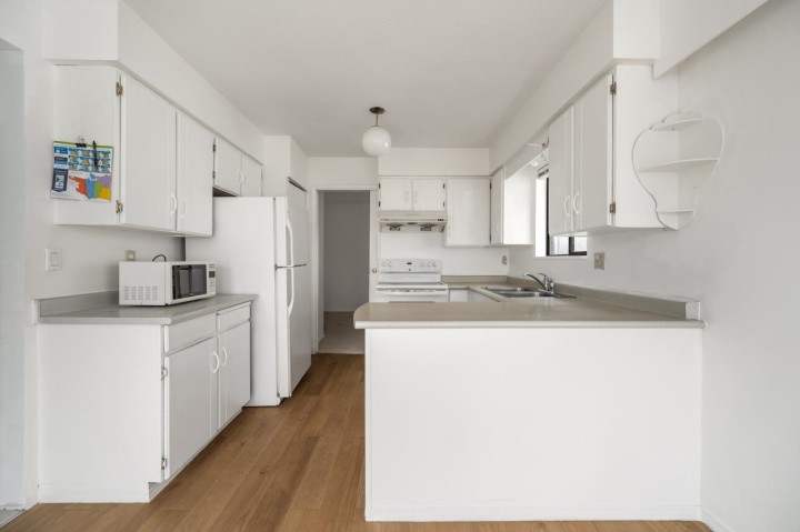 Photo 24 at 2539 E 34th Avenue, Collingwood VE, Vancouver East