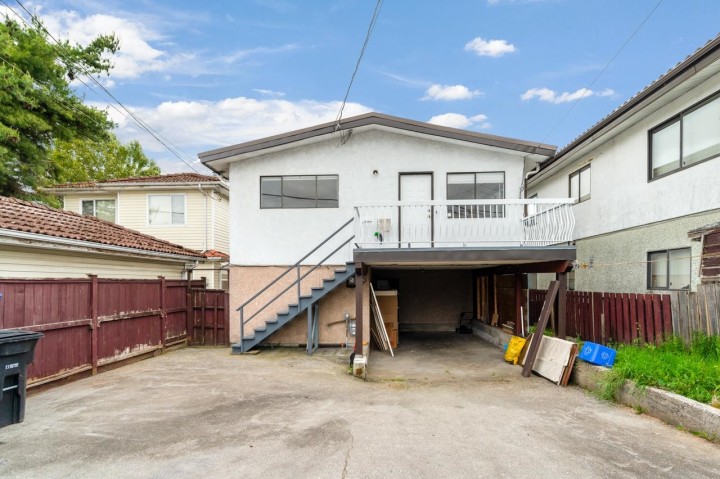Photo 30 at 2539 E 34th Avenue, Collingwood VE, Vancouver East