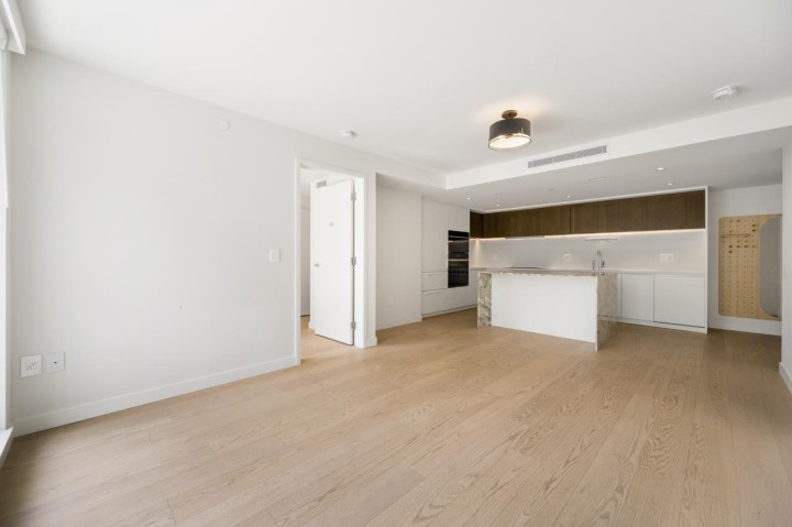 Photo 23 at 201 - 3596 W 28th Avenue, Dunbar, Vancouver West
