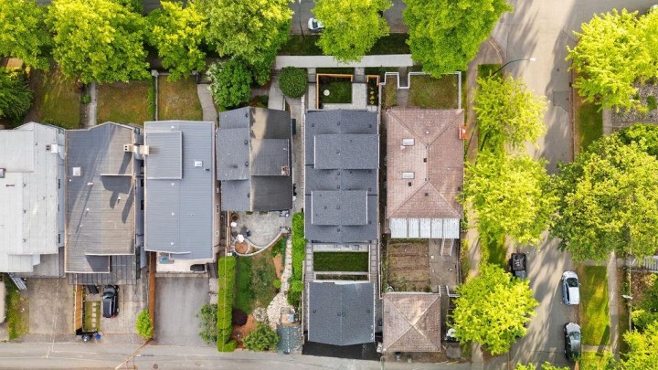 Photo 38 at 2 - 6318 Sophia Street, Main, Vancouver East