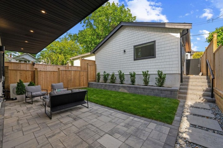 Photo 35 at 2 - 6318 Sophia Street, Main, Vancouver East