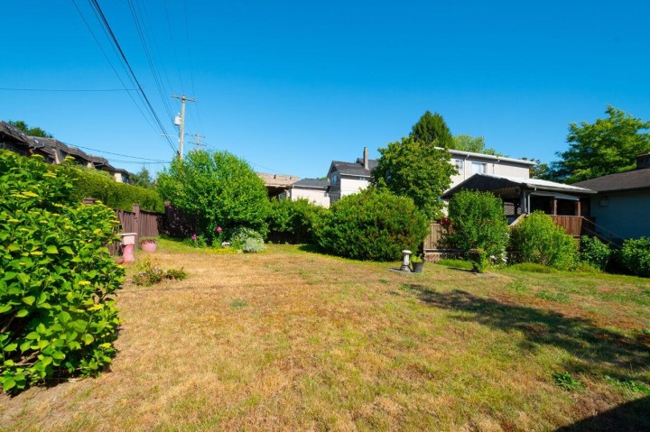Photo 33 at 106 N Templeton Drive, Hastings, Vancouver East