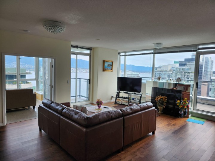 Photo 2 at 3307 - 1328 W Pender Street, Coal Harbour, Vancouver West