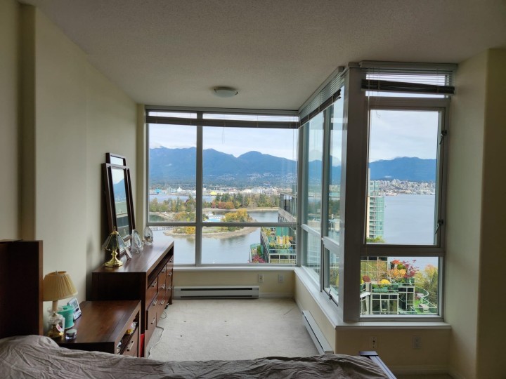 Photo 4 at 3307 - 1328 W Pender Street, Coal Harbour, Vancouver West