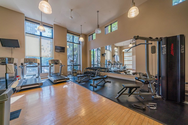 Photo 24 at 1405 - 909 Mainland Street, Yaletown, Vancouver West