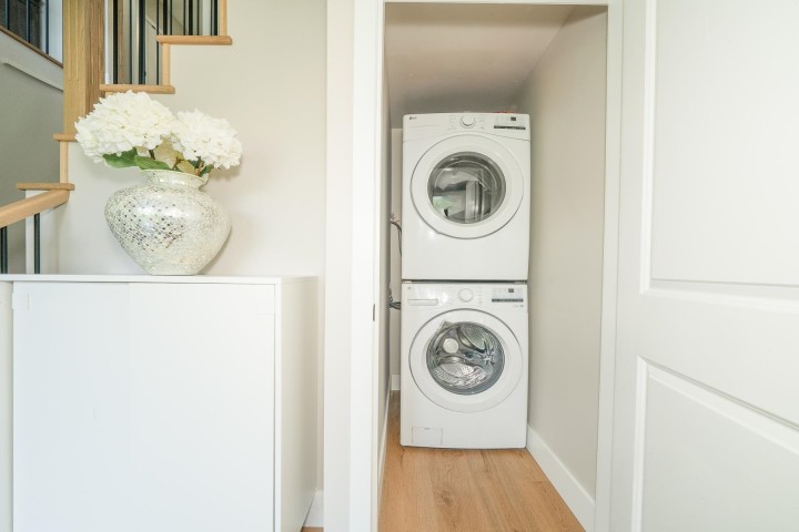 Photo 26 at 880 Jefferson Avenue, Sentinel Hill, West Vancouver