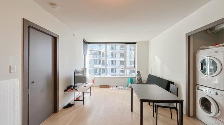 Photo 2 at 805 - 68 Smithe Street, Downtown VW, Vancouver West