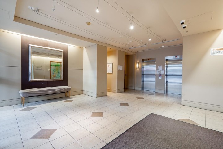 Photo 4 at 906 - 3438 Vanness Avenue, Collingwood VE, Vancouver East