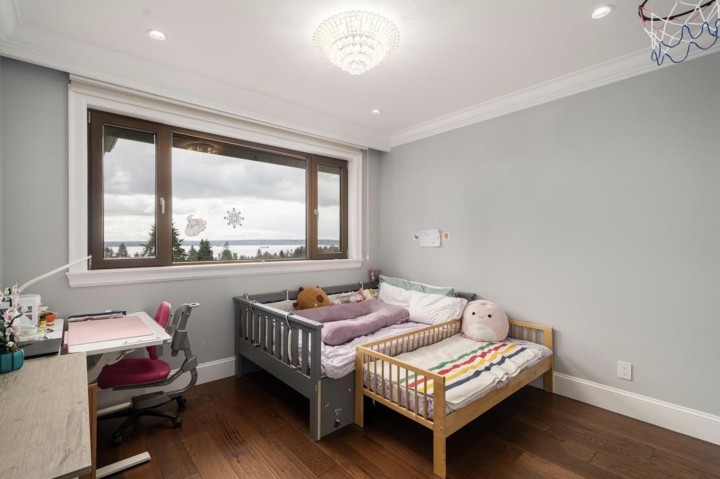 Photo 24 at 1410 Mathers Avenue, Ambleside, West Vancouver