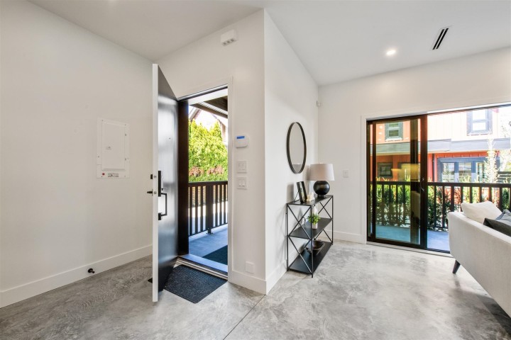 Photo 2 at 1168 E 26th Avenue, Knight, Vancouver East
