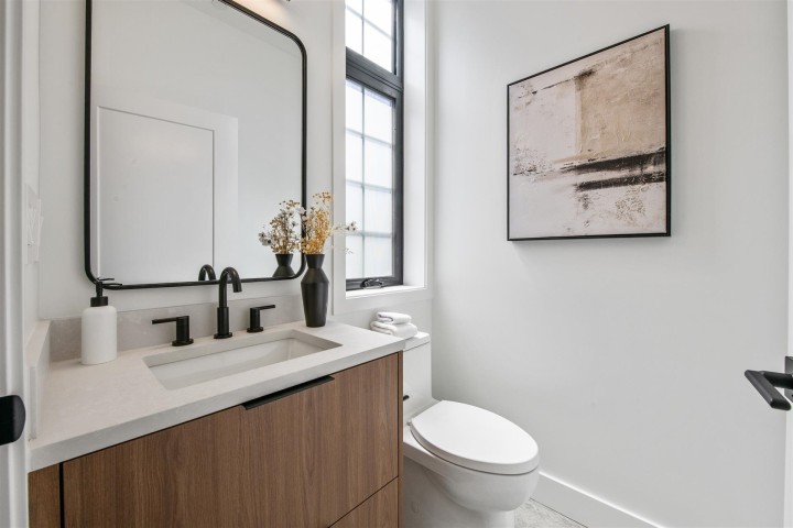 Photo 10 at 1168 E 26th Avenue, Knight, Vancouver East