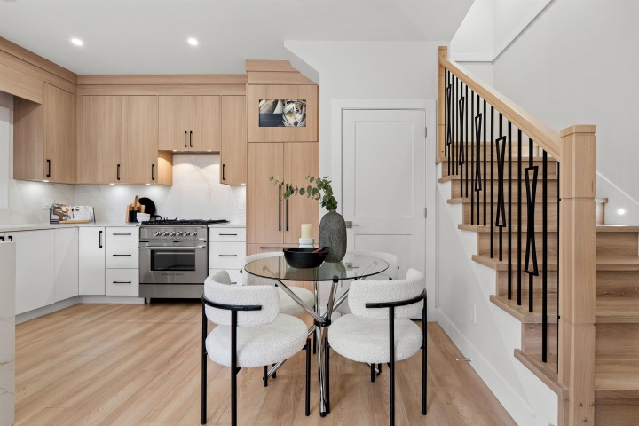 Photo 6 at 2371 Adanac Street, Hastings, Vancouver East