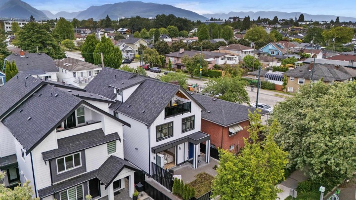 Photo 28 at 2371 Adanac Street, Hastings, Vancouver East