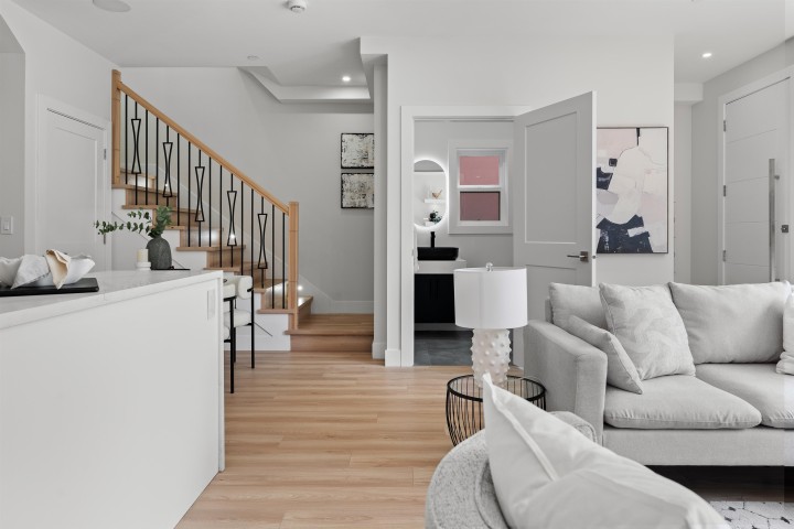Photo 9 at 2371 Adanac Street, Hastings, Vancouver East