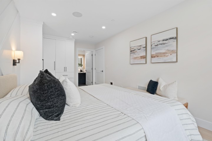 Photo 15 at 2371 Adanac Street, Hastings, Vancouver East