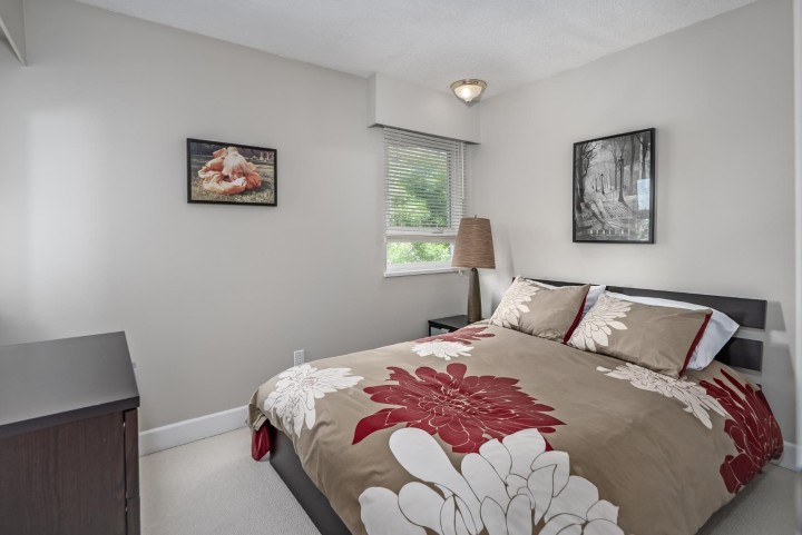 Photo 16 at 2413 W 5th Avenue, Kitsilano, Vancouver West
