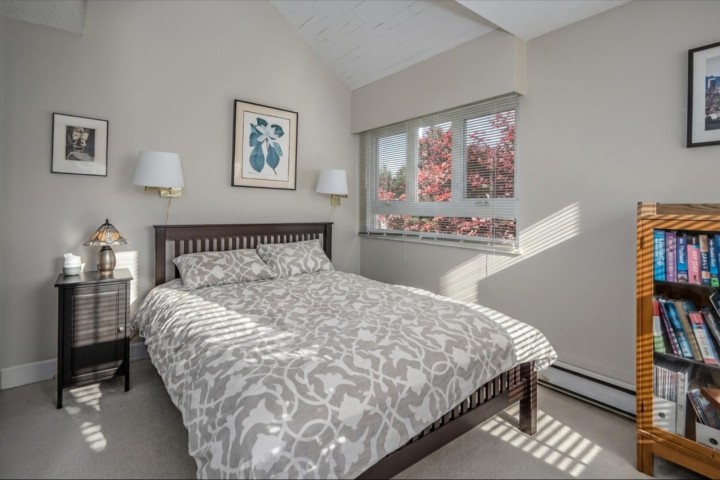 Photo 19 at 2413 W 5th Avenue, Kitsilano, Vancouver West