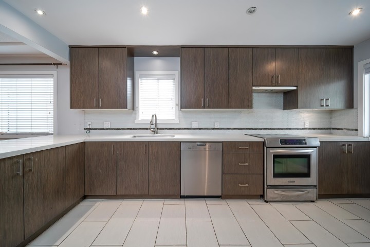 Photo 12 at 3063 Rosemont Drive, Fraserview VE, Vancouver East