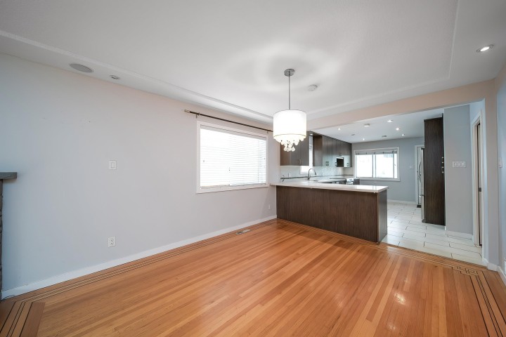 Photo 7 at 3063 Rosemont Drive, Fraserview VE, Vancouver East