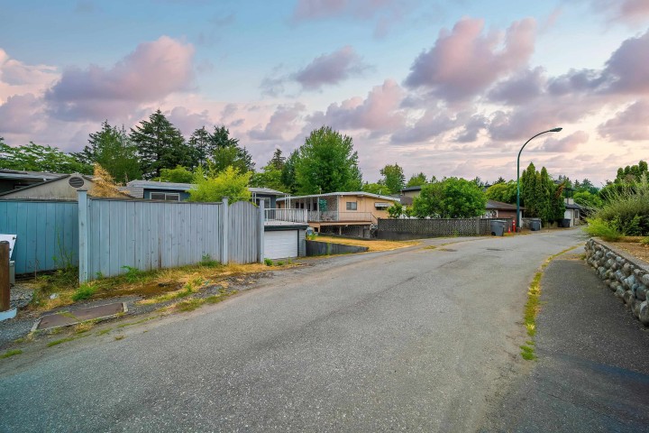 Photo 30 at 3063 Rosemont Drive, Fraserview VE, Vancouver East