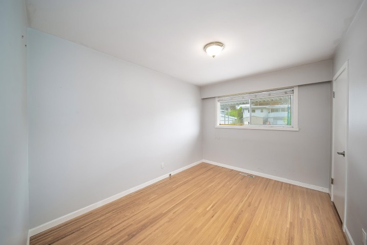 Photo 14 at 3063 Rosemont Drive, Fraserview VE, Vancouver East