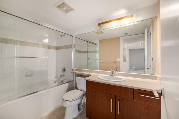 Photo 19 at 1703 - 120 Milross Avenue, Downtown VE, Vancouver East