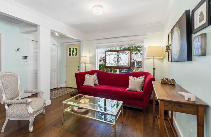 Photo 4 at 4322 Welwyn Street, Victoria VE, Vancouver East