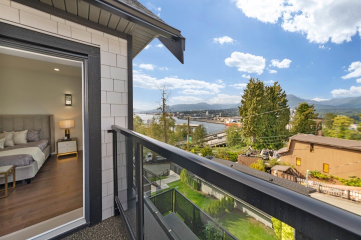 Photo 18 at 3615 Yale Street, Hastings Sunrise, Vancouver East