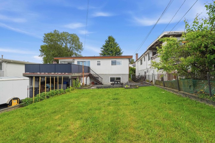 Photo 40 at 3063 Renfrew Street, Renfrew Heights, Vancouver East