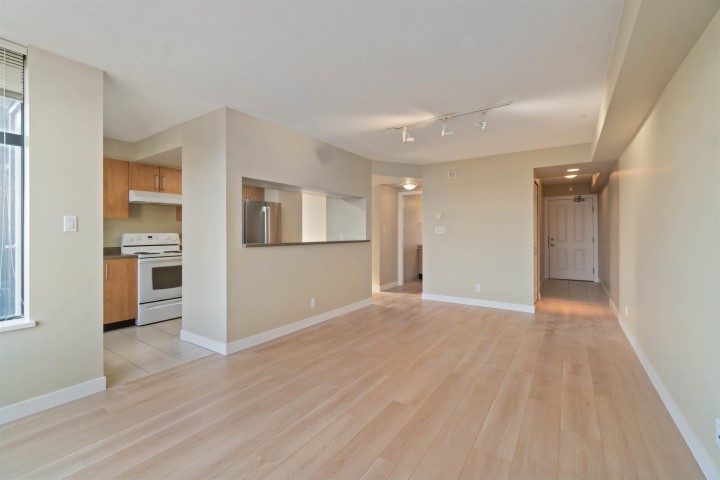 Photo 7 at 2009 - 5380 Oben Street, Collingwood VE, Vancouver East