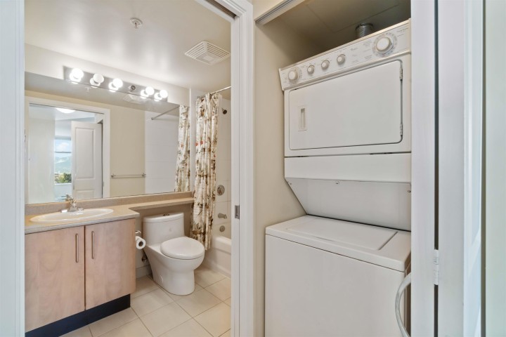 Photo 20 at 2009 - 5380 Oben Street, Collingwood VE, Vancouver East