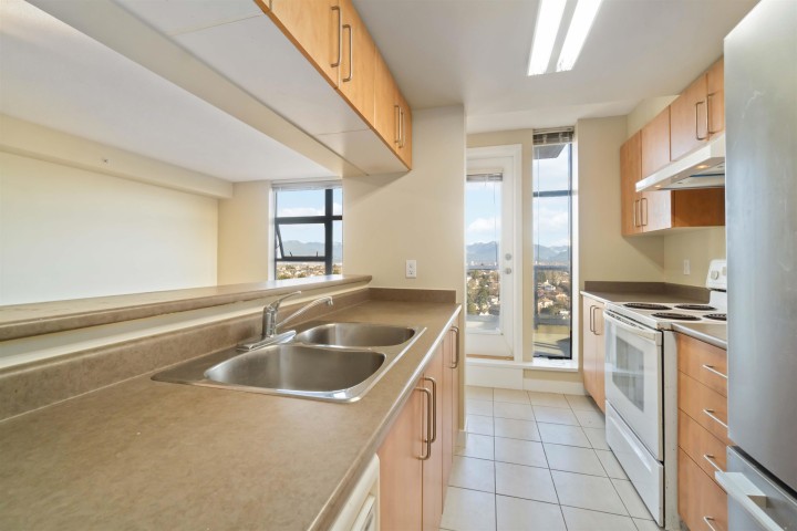 Photo 18 at 2009 - 5380 Oben Street, Collingwood VE, Vancouver East