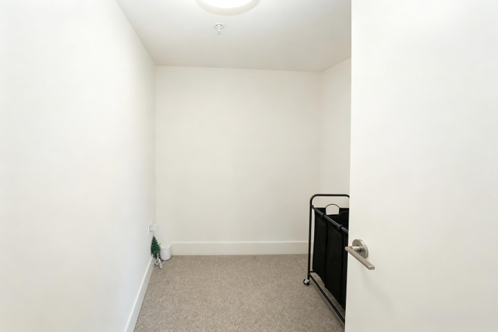 Photo 17 at 6840 Oak Street, South Cambie, Vancouver West