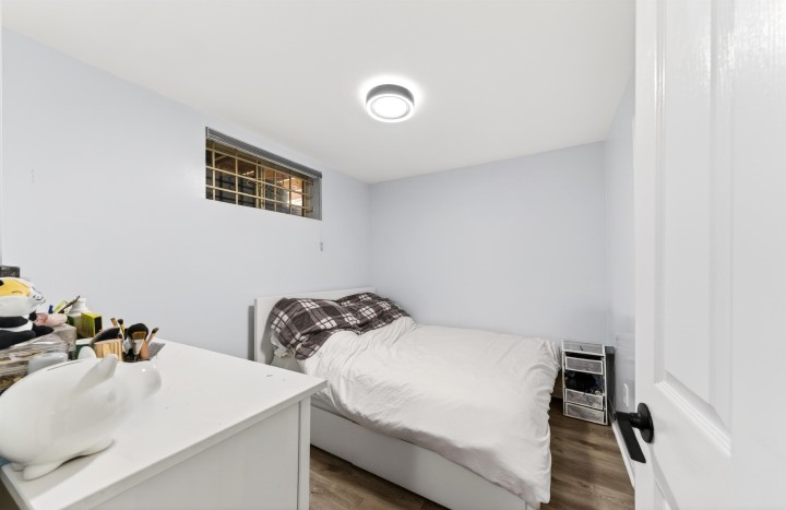 Photo 32 at 535 E 53rd Avenue, South Vancouver, Vancouver East
