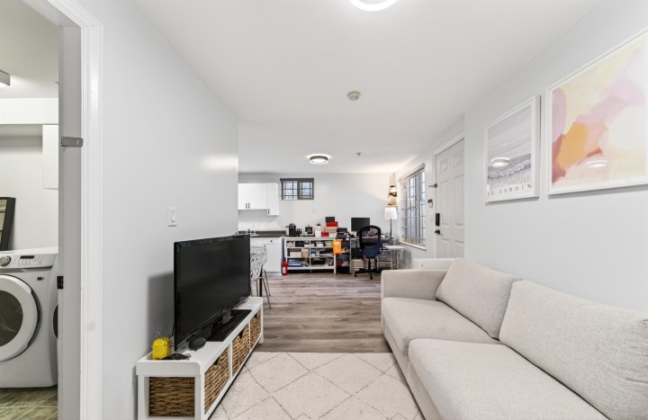 Photo 31 at 535 E 53rd Avenue, South Vancouver, Vancouver East