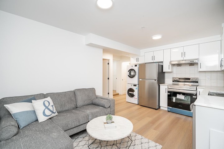 Photo 18 at 2 - 2753 Nanaimo Street, Grandview Woodland, Vancouver East