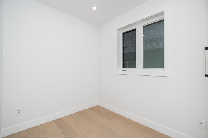 Photo 15 at 2 - 2753 Nanaimo Street, Grandview Woodland, Vancouver East