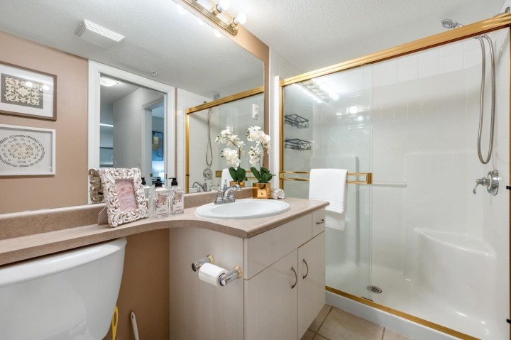 Photo 17 at 105 - 988 W 54th Avenue, South Cambie, Vancouver West