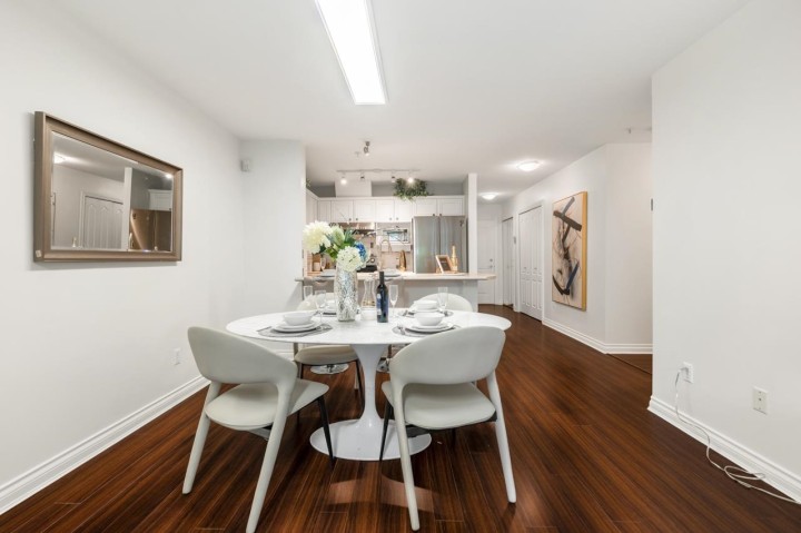 Photo 7 at 105 - 988 W 54th Avenue, South Cambie, Vancouver West