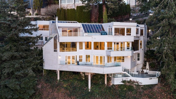 Photo 1 at 5530 Parthenon Place, Eagle Harbour, West Vancouver