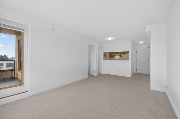 Photo 5 at 702 - 5288 Melbourne Street, Collingwood VE, Vancouver East