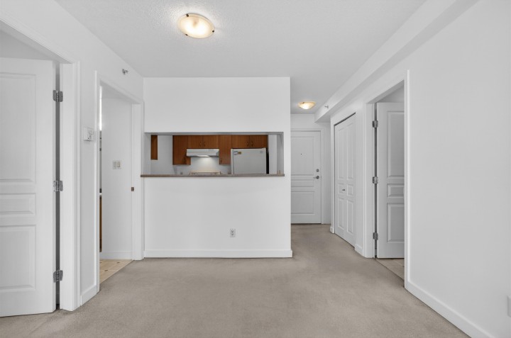 Photo 9 at 702 - 5288 Melbourne Street, Collingwood VE, Vancouver East