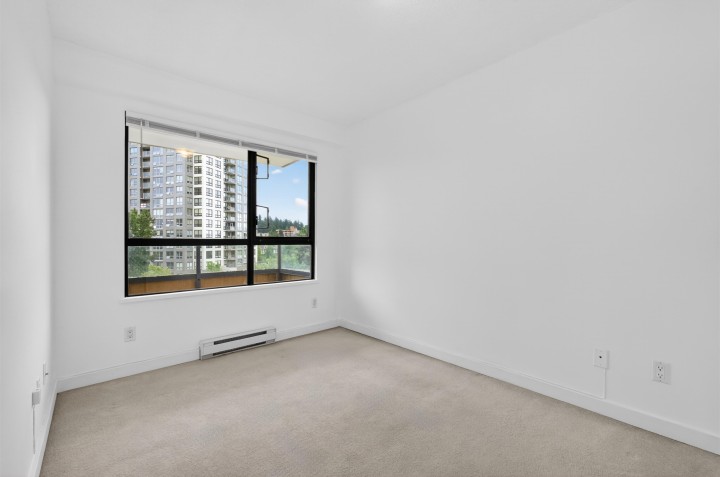 Photo 10 at 702 - 5288 Melbourne Street, Collingwood VE, Vancouver East