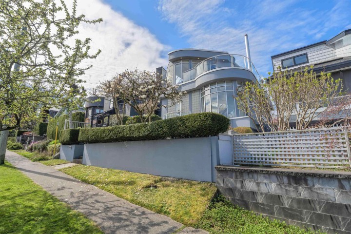 Photo 1 at 3043 Alma Street, Point Grey, Vancouver West